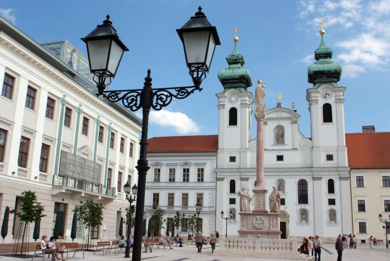 Fonte Hotel Győr Extérieur photo
