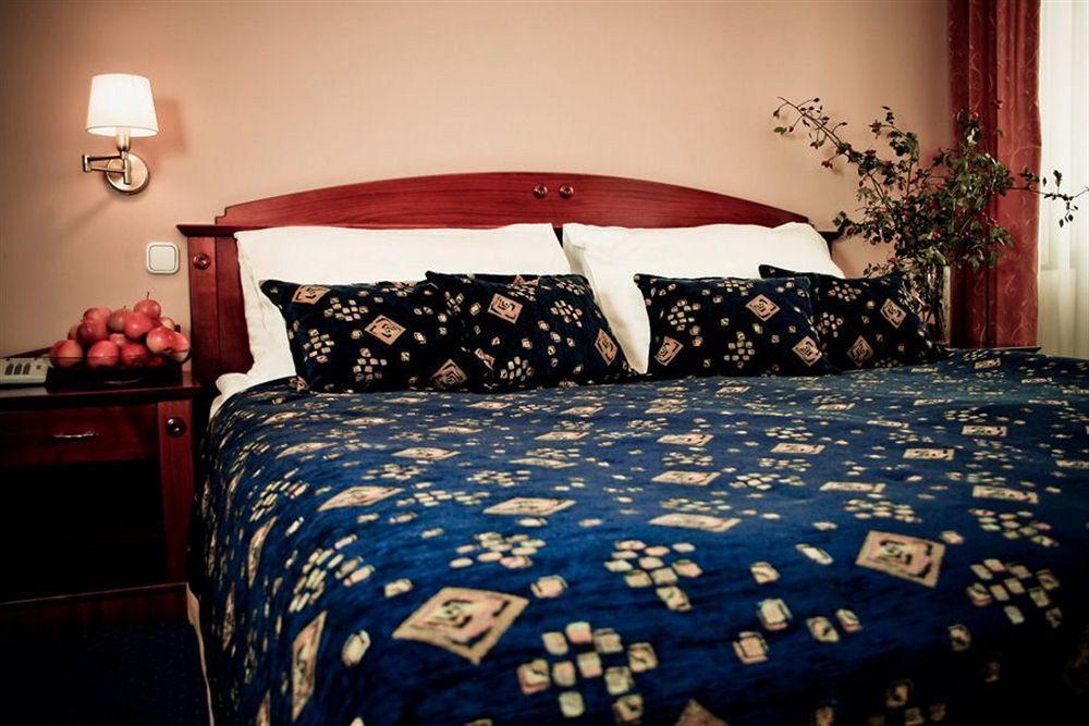 Fonte Hotel Győr Extérieur photo