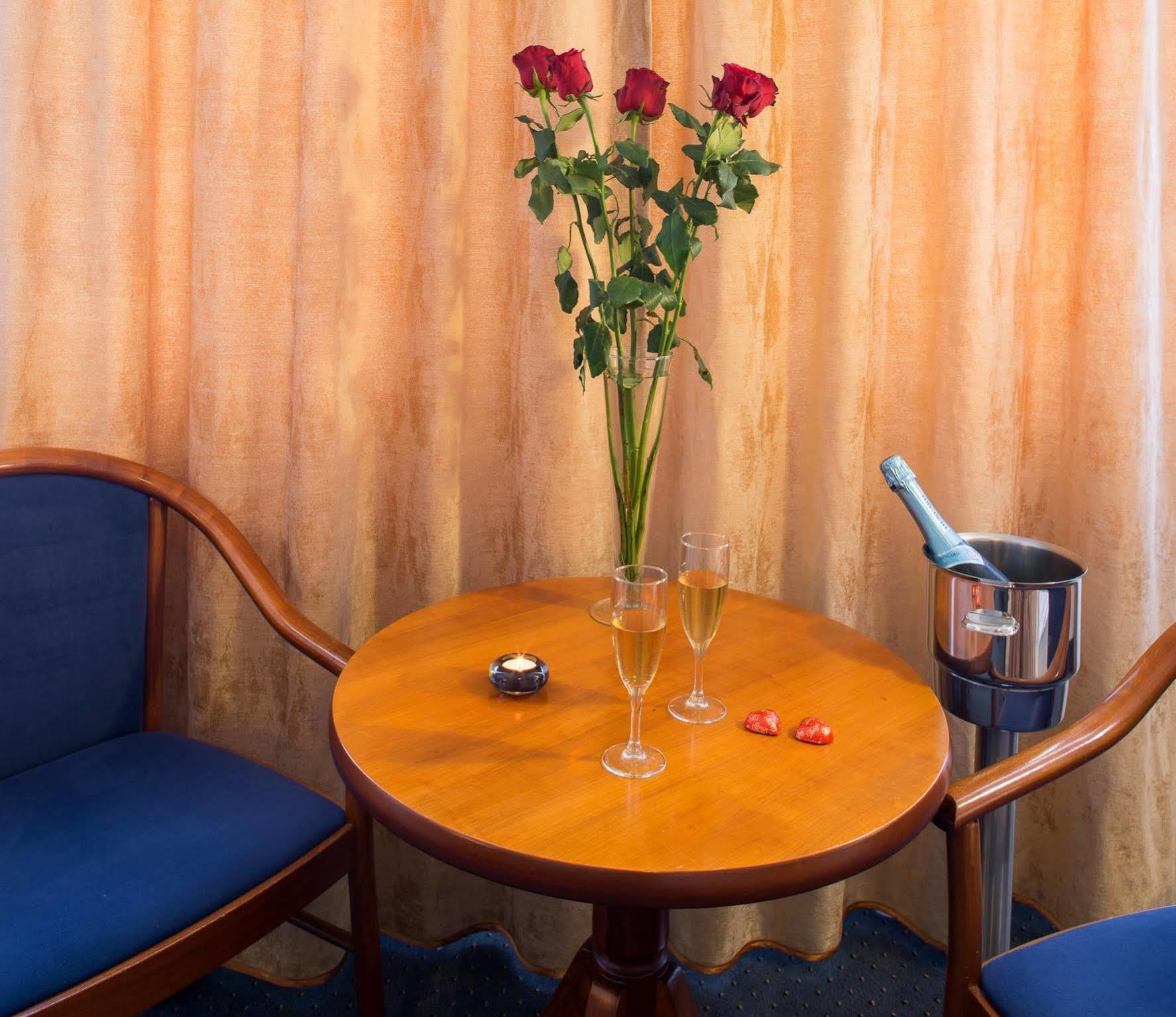 Fonte Hotel Győr Extérieur photo